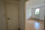 Wohnen mit Blick ins Grüne , 2-Zimmer Wohnung in EG mit Garten Nutzung, 1130 Wien, nähe U4.