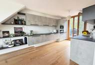 Waldrand Living - Wunderschöne Dachgeschoss-Maisonette mit zwei Garagenplätzen