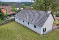 PROVISIONSFREI: Großes Einfamilienhaus (236m²) mit 3.896m² Baugrund im Zentrum von St. Marein/ Graz