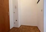 Geräumige 2-Zimmer-Wohnung mit Loggia