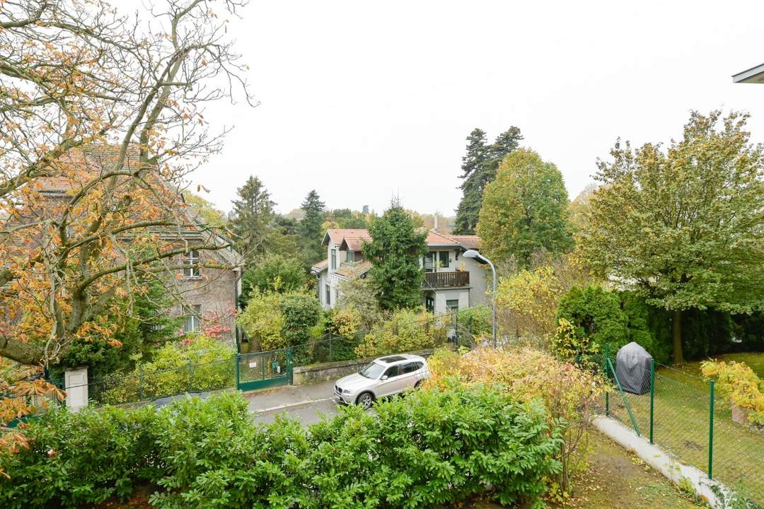 Großzügige 4 Zimmerwohnung mit Südwestbalkon und Blick Richtung Grinzing