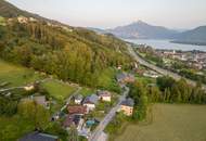 Sonniges Baugrundstück mit Panoramablick auf den Mondsee