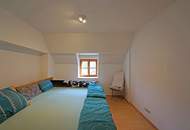 Großzügige 6-Zimmer-Wohnung im charmanten „Adlerhof“ - inkl. Eigengarten und Stellplatz