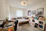 Ruhig gelegenes Wohnhaus mit herrlichem See- und Gebirgsblick und viel Platz