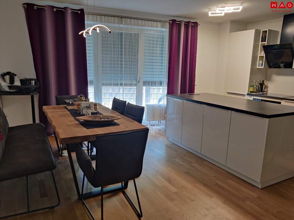 Gartenfreude trifft Wohnkomfort: seltene Gelegenheit in begehrter Lage! Gepflegte 3-Zimmer Neubauwohnung im Erdgeschoss mit freundlicher Terrasse und Eigengarten bietet alles was das Herz begehrt!