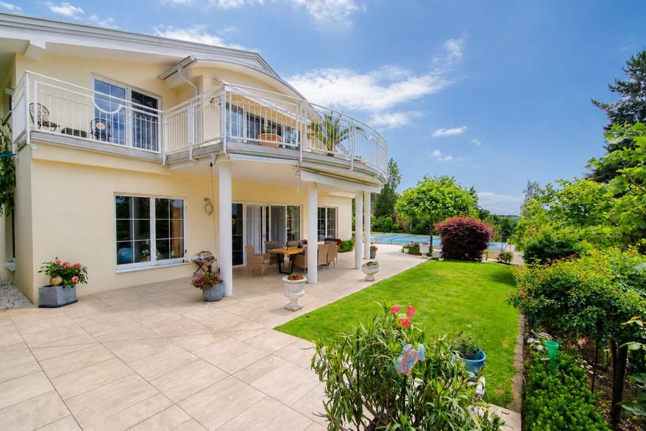 Exklusive Villa in traumhafter Aussichtslage – Wertbeständige Investition mit Wohnrecht, Haus-kauf, 770.000,€, 8421 Leibnitz