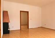 HISTORISCHE WOHNUNG &amp; VIEL PLATZ! 3-Zimmerwohnung-Top 4!