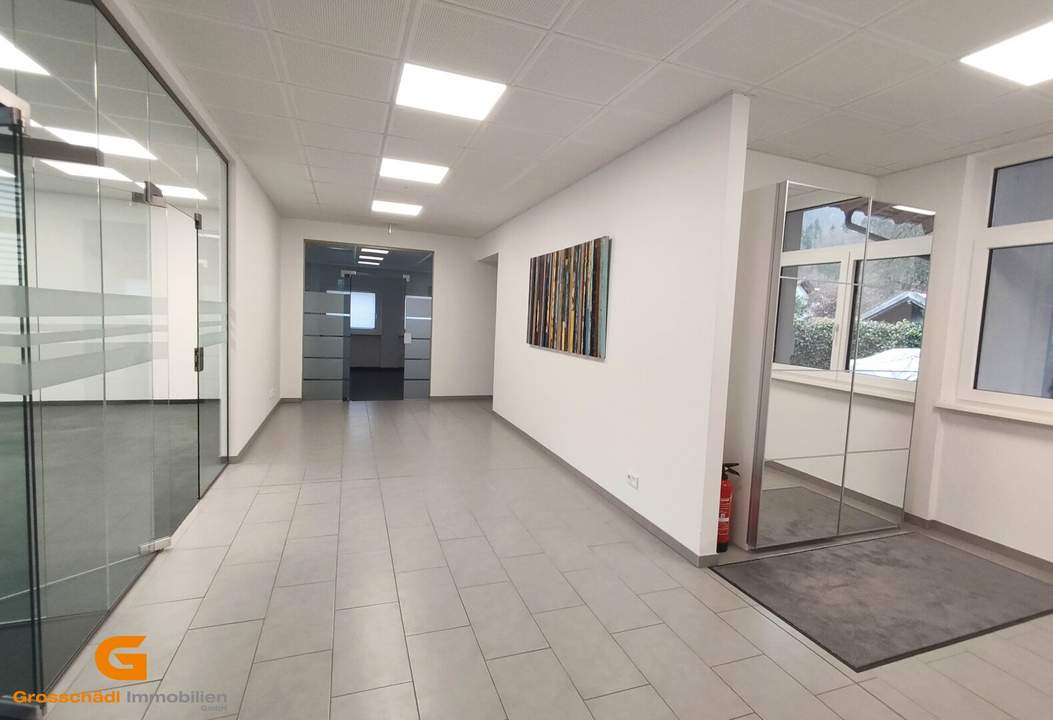Salzburg Süd - Büro / Ausstellungsflächen im Erdgeschoss mieten