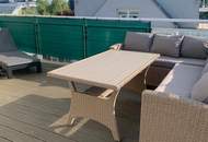 1190! Entzückendes, voll möbliertes DG mit zwei Terrassen und Tiefgaragenplatz!