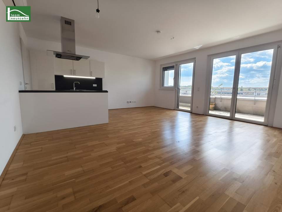 Geräumige Dachgeschosswohnung mit hochwertiger Ausstattung inklusive Klimaanlagen!