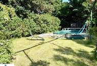 Herrliche Altbauvilla - absolute Grünruhelage - 190 m² Wfl. - 1.100 m² Garten mit Pool