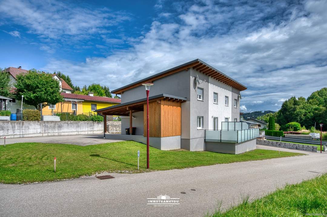 Leistbare Doppelhaushälfte Haus 35A. Wohnen in ruhiger Lage.