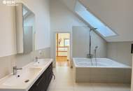 Perfekt für Wohnen, Ordination, Vermietung oder Generationenwohnen. Drei Einheiten - zwei Häuser - ein durchdachtes Lebenskonzept.