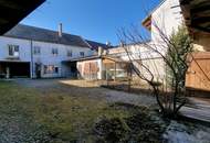 Großzügiges Mehrfamilienhaus mit viel Potenzial