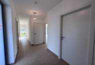 Erstbezug !!! Traumhafte Doppelhaushälfte - mit 5 Zimmern, Garten, Wohnkeller und Stellplätzen!