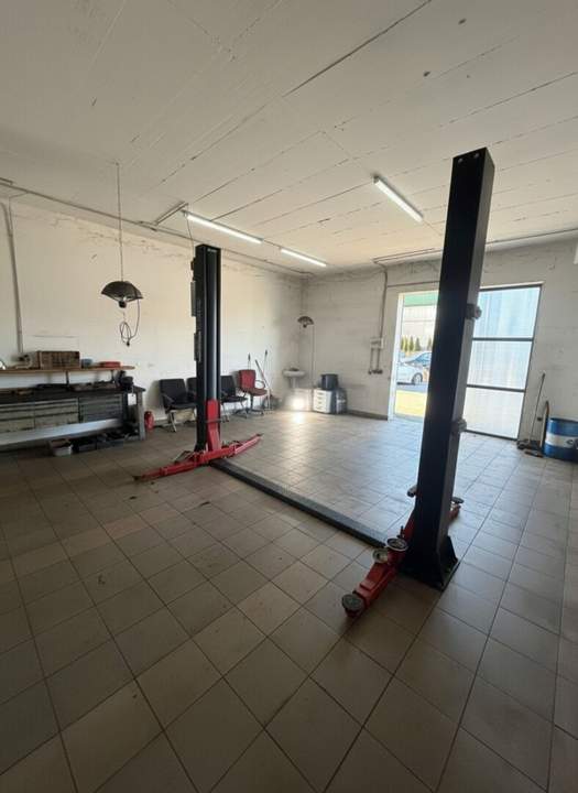 Kompakte Gewerbehalle in Sollenau – Miete nur 520€ netto für 48m²! Ideal für Ihr Business! N19