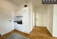 | CHARMANTE 2-ZIMMER WOHNUNG MIT GROSSZÜGIGER SW-TERRASSE | IN WUNDERSCHÖNER ALTBAU-VILLA | HELL &amp; GEMÜTLICH | IDEAL FÜR STUDENTEN, SINGELS ODER PÄRCHEN | NÄHE MED-UNI | TOP LAGE