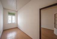 ++NEU++ Sanierungsbedürftige 2-Zimmer Altbau-Wohnung