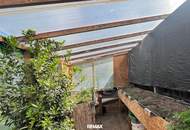 ***Renoviertes Wohnhaus mit Nebengebäuden im Dreikantstil***