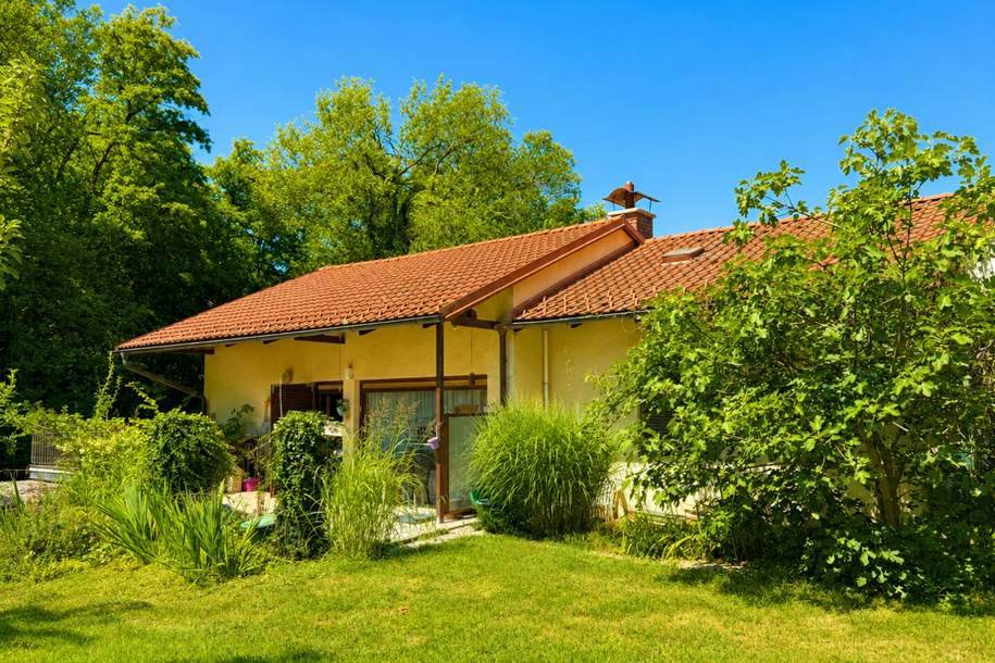 Charmanter Bungalow in absoluter Ruhelage am Waldrand, Haus-kauf, 699.000,€, 8042 Graz(Stadt)
