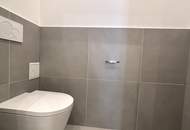 GENERALSANIERT! Prachtvolles 5-Zimmer Altbauwohnung nahe Schottentor! Generalsaniert, 1090!