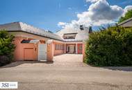 Luxuriöse Villa in Gießhübl: Stilvolles Wohnen mit Pool & traumhaftem Garten!