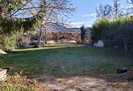 DB IMMOBILIEN | Großzügiges Wohnhaus mit zwei Wohneinheiten, einem Café und zusätzlichem Bauland in Ternitz