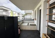 Moderne Wohnung mit Balkon und Garage