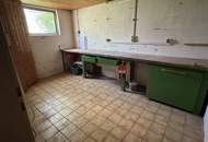 BASTLERHIT in Langenzersdorf ! Sanierungsbedürftiges Haus auf großem Grundstück !