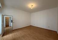 Ruhige Altbauwohnung mit 3 Wohnräumen - UNBEFRISTET // Quiet Period Apartment - UNLIMITED RENT //