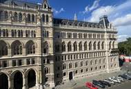 UNBEFRISTET - <> Repräsentatives 7-Zimmer Altbau-Büro mit Blick auf das Rathaus – ca. 300 m² in bester Innenstadtlage