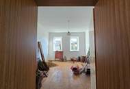 Dreikanthof mit vier Grundstücken in einer Sackgasse (ruhige Lage)