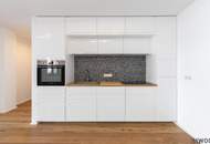 3 ZIMMER NEUBAUWOHNUNG MIT BALKON II 4. LIFTSTOCK II CA. 40 m² WOHNKÜCHE II NÄHE SIEBENBRUNNENPLATZ II SOFORT BEZIEHBAR II HÖGELMÜLLERGASSE 12