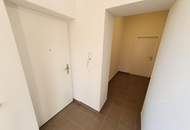 Charmante 2-Zimmer-Wohnung in saniertem Altbau mit Balkon und Garten