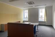 Kanzlei- oder Ordinationsfläche mit vielen Möglichkeiten!