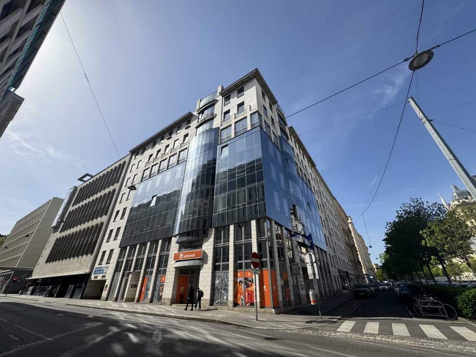 Top Bürofläche direkt neben dem Ring zu mieten