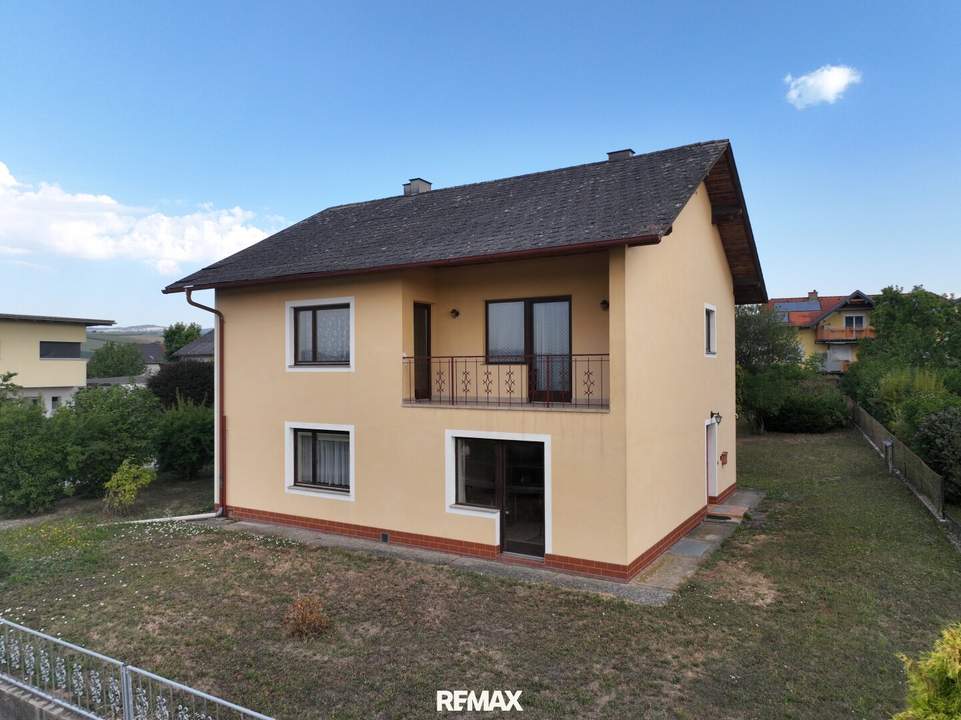 Wohnhaus mit Weitblick in Lehen bei Leiben