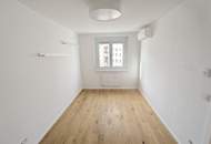 stylische 55m² Dachgeschosswohnung | 2 Zimmer | 23m² Terrasse mit Süd-West Blick | Klimaanlage & Außenjalousien
