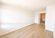 Commission-Free - First Occupancy on the 4th Floor: Living with Panaroma View