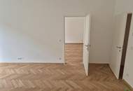 2-ZIMMER-ERSTBEZUG IN WUNDERSCHÖNEM GRÜNDERZEITHAUS!!!