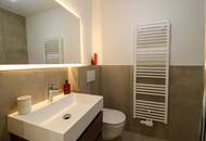 Hochwertig modernisierte Zwei-Zimmer-Wohnung mit Loggia | LEHEN