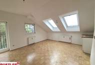 CHARMANT &amp; HELL: 3-Zimmer-Dachgeschosswohnung
