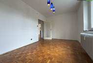 Teilsanierte 3-Zimmer-Wohnung im 1. Obergeschoss mit großzügiger Loggia
