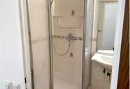 Renovierte zwei Zimmer Wohnung - Loggia - Ausblick