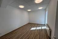 Repräsentatives Geschäftslokal am Hauptplatz von Laa an der Thaya – hell, großzügig & vielseitig nutzbar