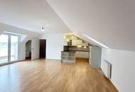 Wohnen im Zentrum von Baden: DG-Wohnung mit Balkon und Stellplatz im Innenhof