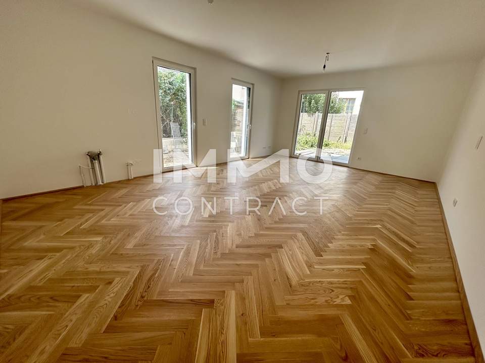 Ideal für Familien und Hund - 3 Zimmer Wohnung mit ca. 194m² großem Eigengarten!