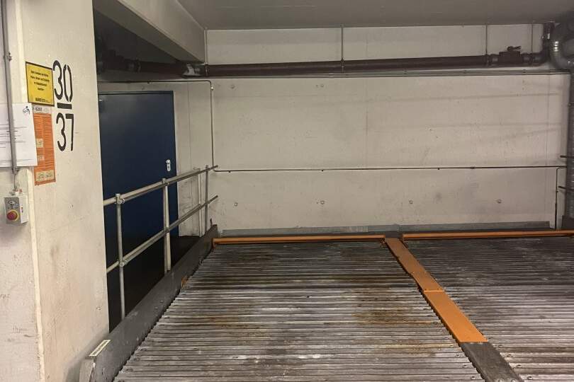 Stapelparkplatz nahe Westbahnhof und Urban-Loritz-Platz, Kleinobjekte-miete, 80,00,€, 1150 Wien 15., Rudolfsheim-Fünfhaus