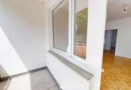 Zentral begehbare Wohnung mit hofseitiger Loggia in ruhiger Gersthofer Lage!
