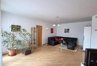 "In Kaufabwicklung" GERÄUMIGE 2-ZIMMER LOGGIA WOHNUNG IN RUHIGER INNENHOFLAGE